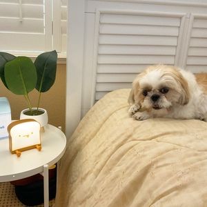 Meet your Posher, Joyce